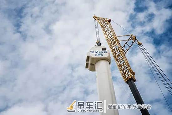 世界首款8轴千吨级徐工XCA1200起重机模型