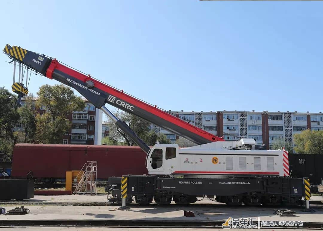 齐车公司铁路起重机首次出口菲律宾