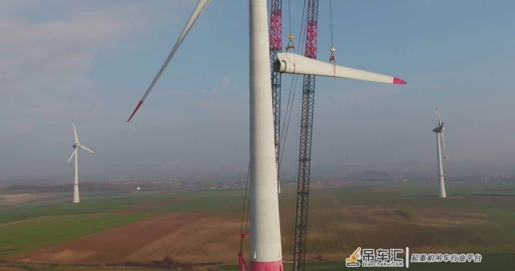 罕见土豪工程!两台德马格cc3800履带吊干风电