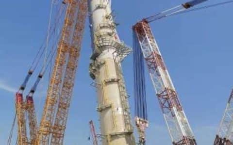 全球最大履带式起重机海外首吊圆满成功