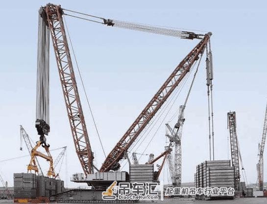 能吊起4000吨货物!“超级大力士”海外首战告捷,全球仅中国能造