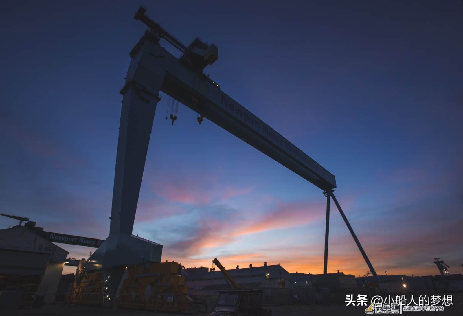 西半球最大的龙门吊，为美国航母建造立下汗马功劳