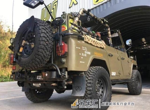 “吊炸天”1.5T北汽BJ212,强悍四驱,国产越野车巅峰之作