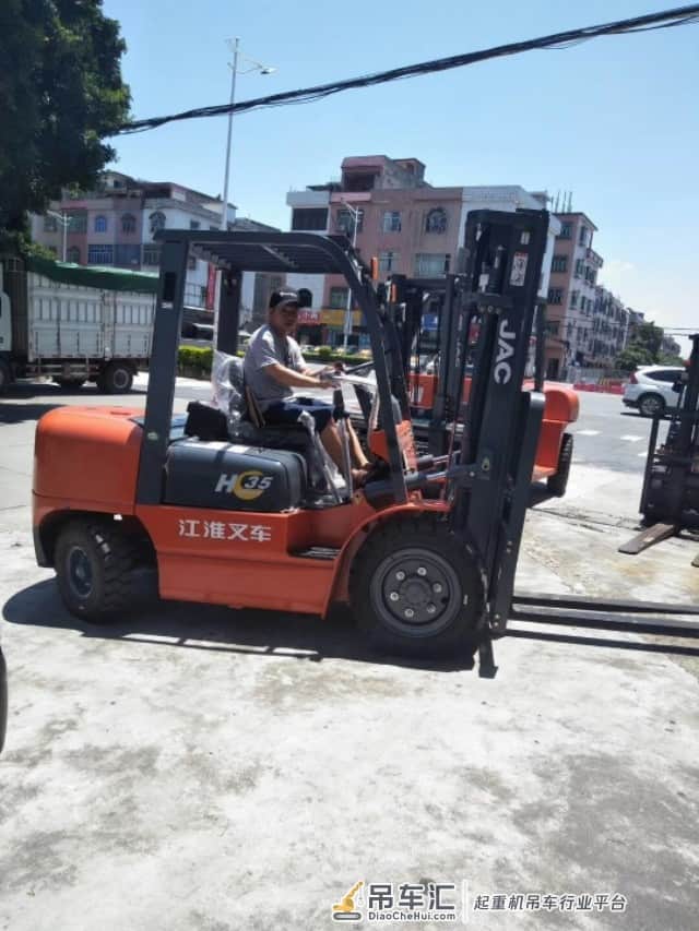 东莞市桥头镇顺发叉车吊车出租