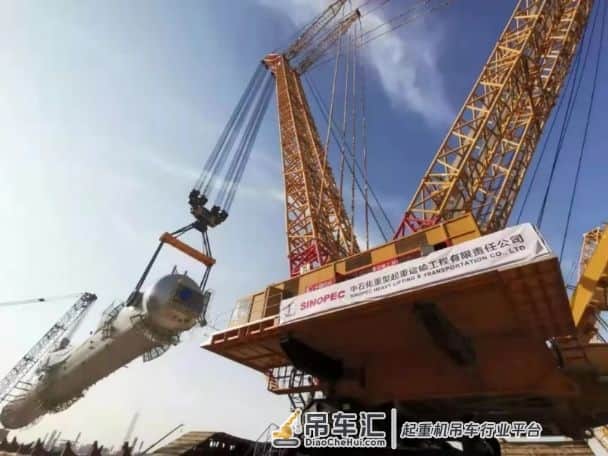 「海外」徐工4000吨级起重机海外首吊告捷