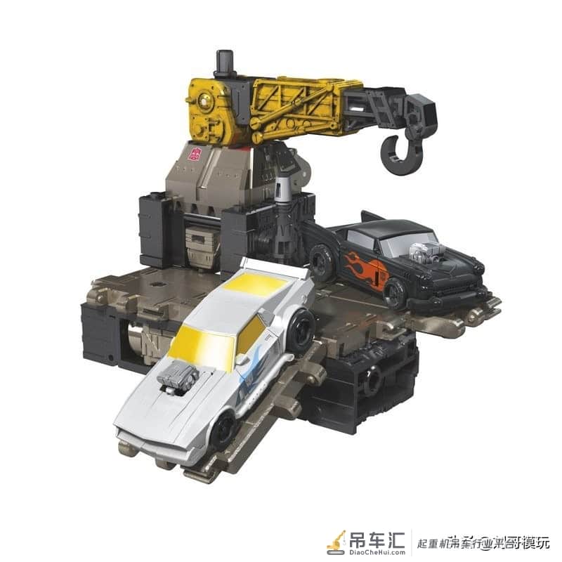官方新系列的擎天柱和吊车,简直就是简配版MP啊