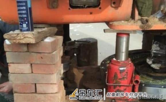 吊车还是千金顶?回转支承拆装的五大注意事项