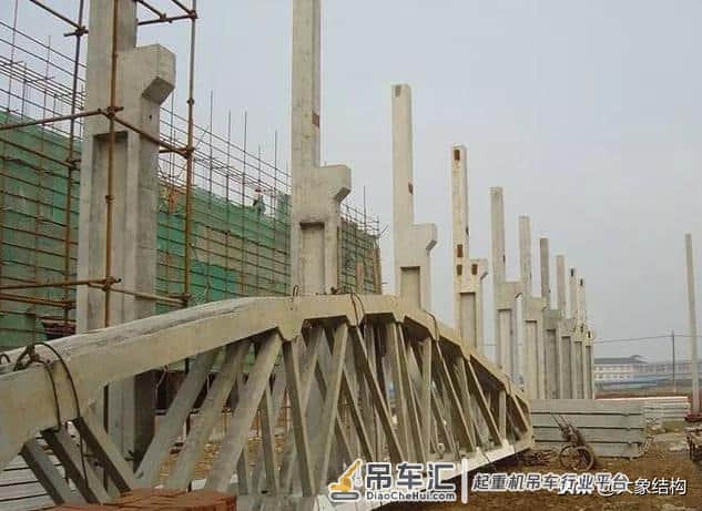 混凝土工业厂房结构吊装方案