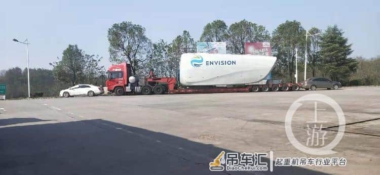 货车高速路故障被索5.9万吊装费 湖南3路政人员被停职
