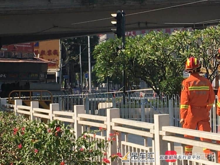直击广州地陷现场救援!中途曾再次塌方,救援人员增加吊车到场
