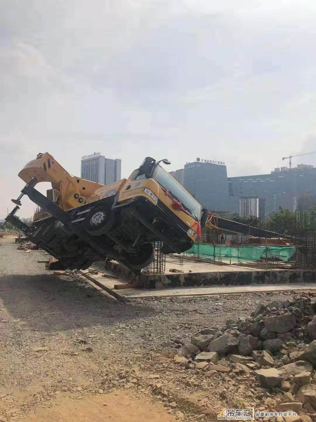 技术不到家还敢半腿作业？刚买的25k5c说翻就翻…