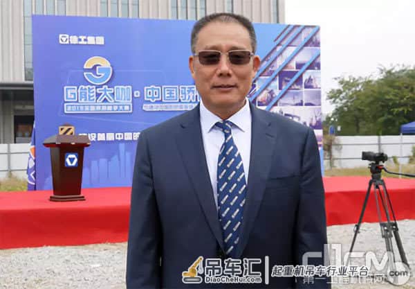 领航新利器 徐工汽车起重机京六新品发布