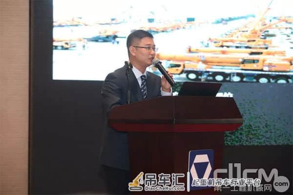 领航新利器 徐工汽车起重机京六新品发布