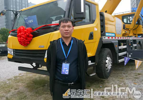 领航新利器 徐工汽车起重机京六新品发布