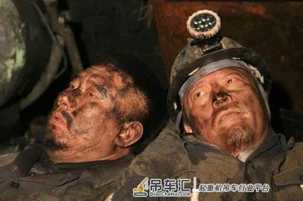 假如马云当年选择开吊车,他今天可能是这样的…