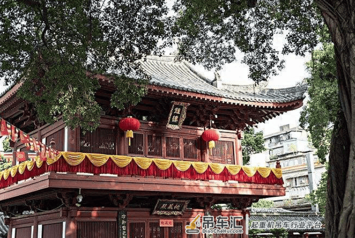 古代建筑技术,那时古人没有吊车,那些高大的建筑是怎么建成的?