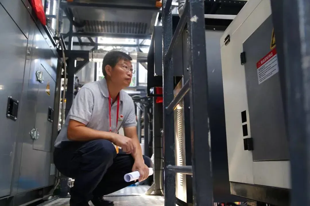 湖南彩车返湘成热门打卡点 幕后团队揭秘“潇湘今朝”如何智造