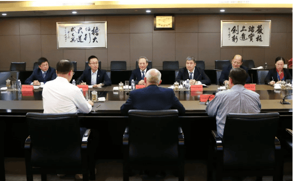 同德共赢! 徐工与全球知名矿业巨头力拓集团签约!