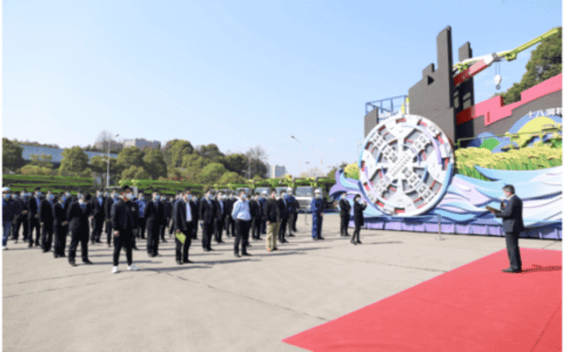万物竞生长，建设正当时！中联重科近亿元国六混凝土机械奔赴建设
