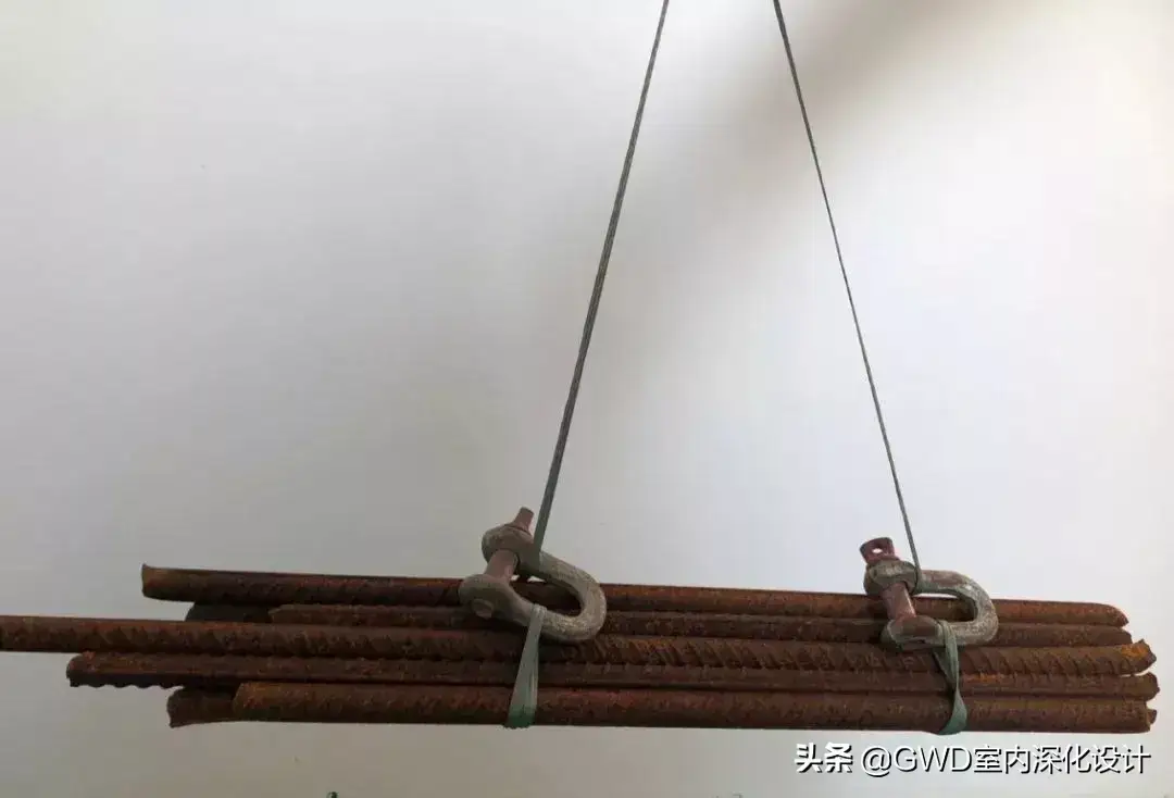 「工程篇」施工员被塔吊料斗砸中死亡!又是U型卡!一直被忽视