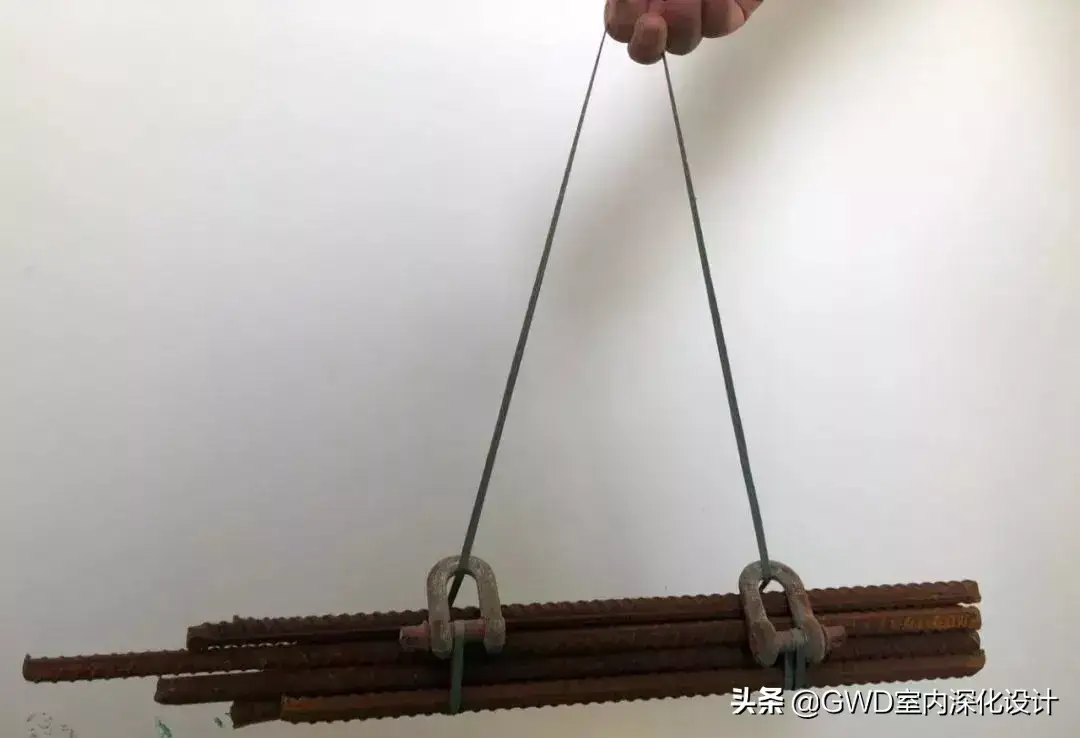 「工程篇」施工员被塔吊料斗砸中死亡!又是U型卡!一直被忽视