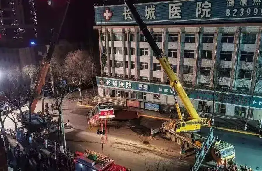全国关注的青海塌陷事故,彰显吊装人的血性与担当