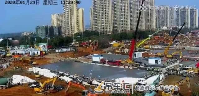 吊车不愁活，万亿专项债“输血”基建！吊装行情开始起飞