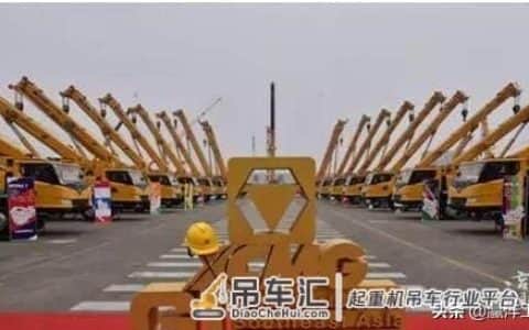 2019年徐工轰动行业的起重机年度大事件