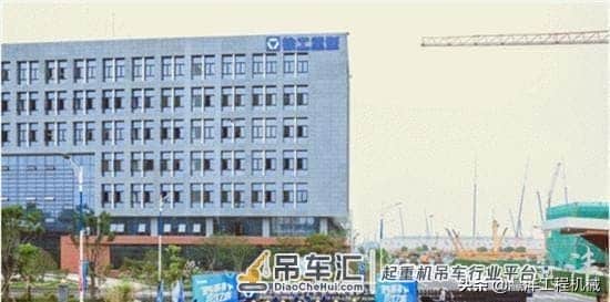 2019年徐工轰动行业的起重机年度大事件
