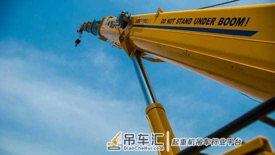 20万台什么概念?全球每3台轮式起重机,就有1台徐工造!