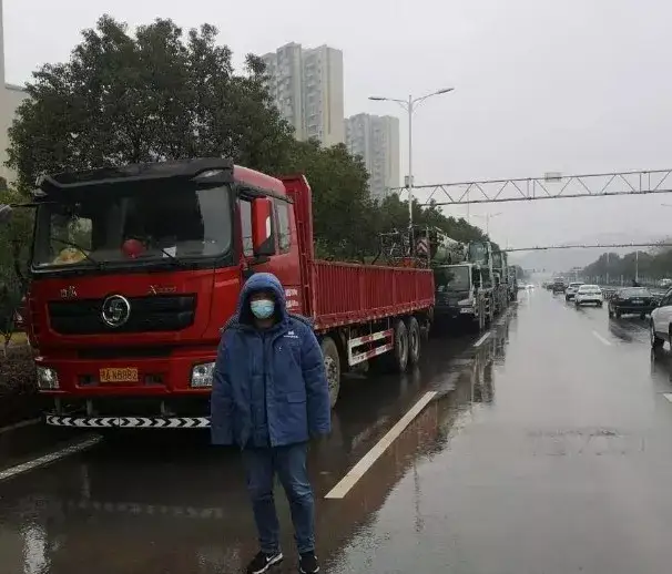 我是吊装人，我在武汉疫情一线