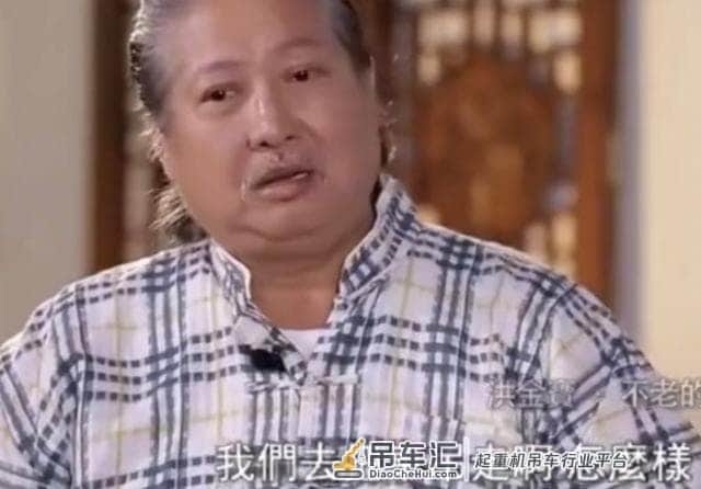 国内顶级武打演员,没戏拍就去给银行吊车,根本没把自己当明星