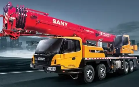 懂行的老板还买了这款起重机，STC400T有多厉害你还不知道？
