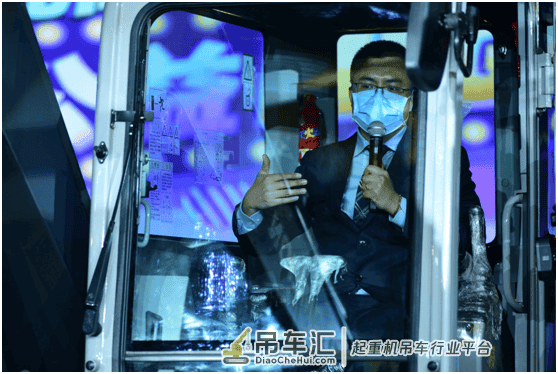 90分钟，620台挖掘机！中联重科土方机械线上直播购火爆网络