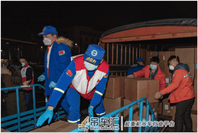 中联重科52.6万只白俄采购医用口罩抵长 火速驰援疫情防控
