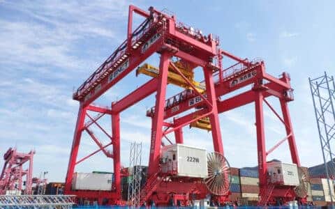 青岛海西重机2台自动化轨道吊 顺利交付韩国釜山新港
