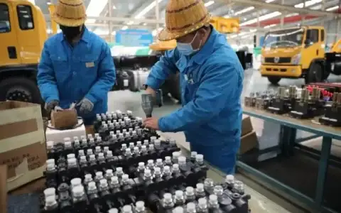硬核复工！森源起重机开启网络直播“云看车”