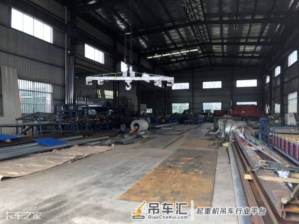 时代栏板车+起重装置，这么实用的随车吊，司机为啥说买后悔了？