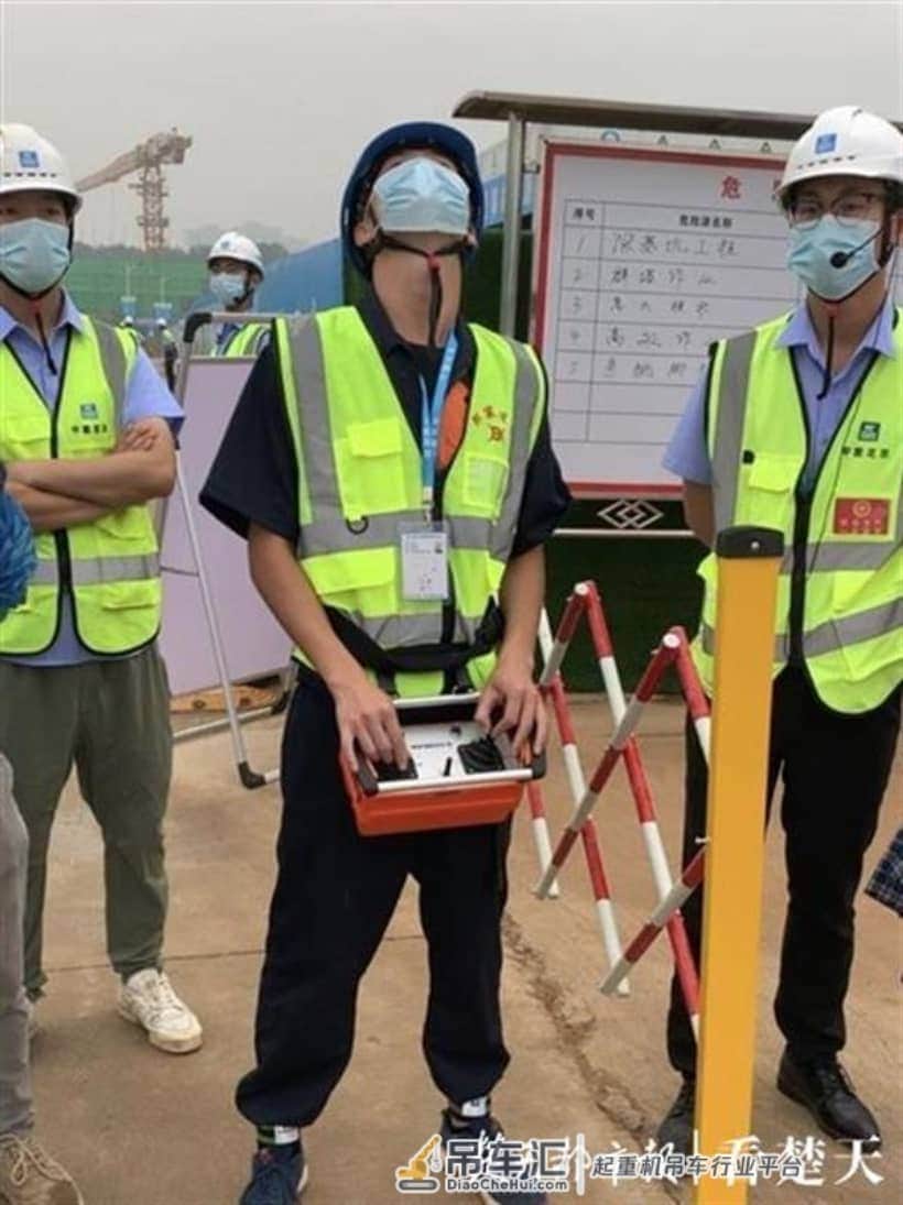 武汉工地首现无人驾驶塔吊，操作更安全、更精准