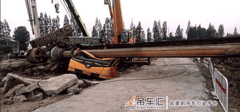 xct20遭“爆头一击”,发动机报废!解决方法相当土豪...