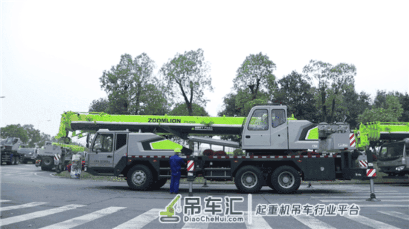 25吨吊机市场，中联创造极致性价比！