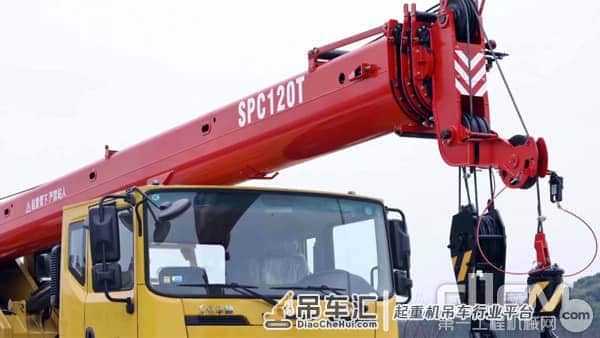 有技术、有力量、会赚钱 三一新款12吨汽车起重机SPC120T值得推荐