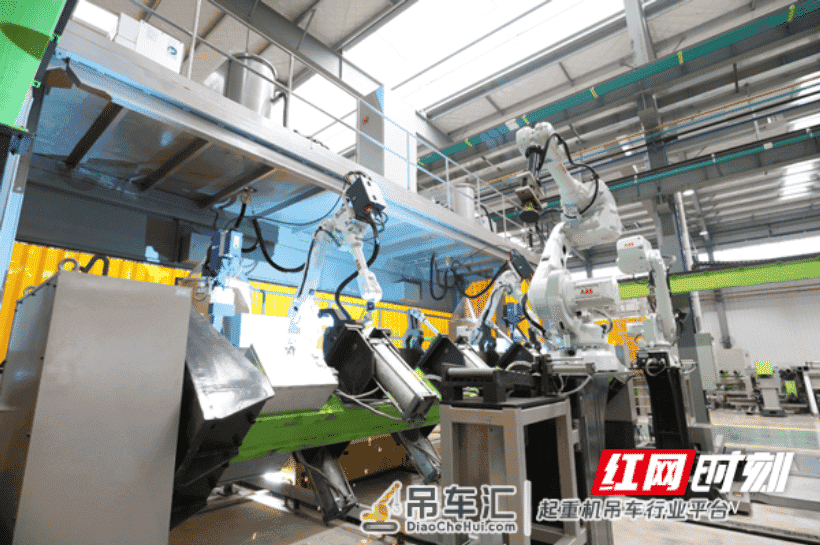 中联重科建筑起重机华东智能制造基地落户江阴临港