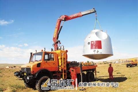 PK16000吊载新一代飞船,坚定支持中国航天事业!