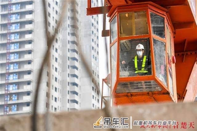 不会干消防的吊车司机不是好电工,武汉地铁“特种兵”考了12个专业资格证