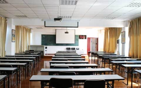 贵阳黔贵交通职业培训学校|起重机电路的安全要求