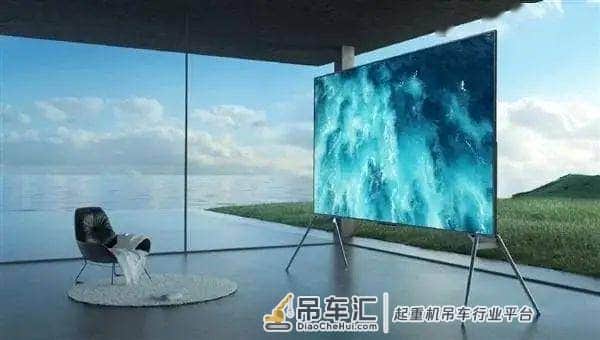 红米98寸电视开吊车送货上门，一辆吊车撬动了小米的营销计划！