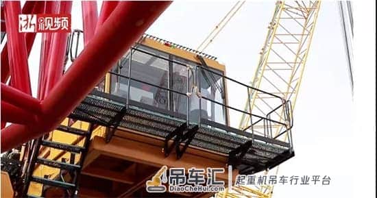 中国吊装巨无霸！三一4000吨履带起重机“王者降临”