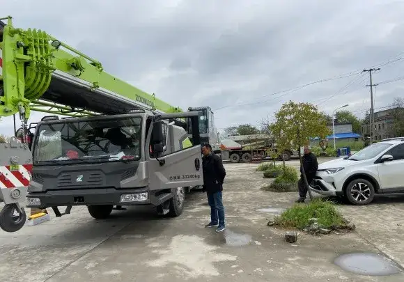 国六新车到家,恭喜吊友喜提25吨极光绿!