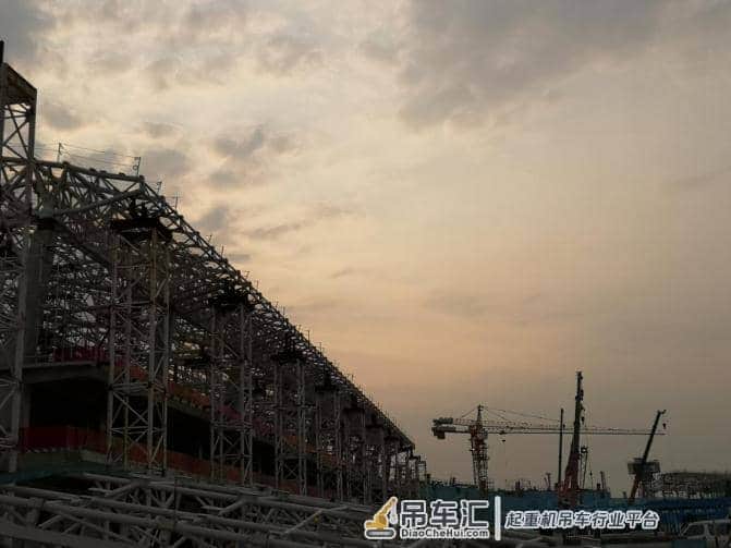 三一起重机助力深圳宝安国际机场扩充建设项目